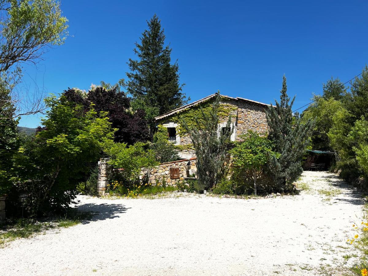 Le Priolat Des Anges Aux Portes Des Gorges Du Verdon Trigance Ngoại thất bức ảnh